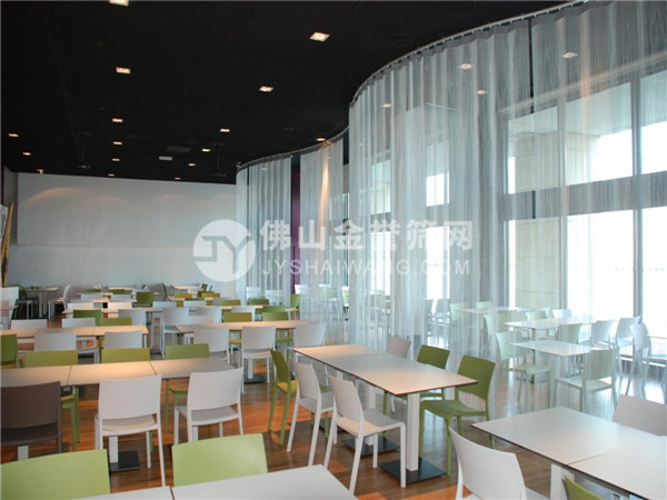 金屬垂簾某公司餐廳應(yīng)用案例